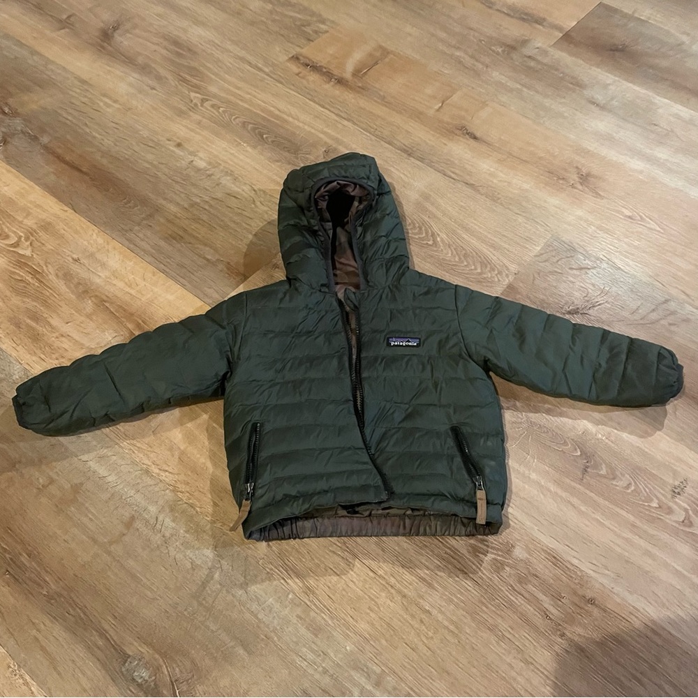 Camo Patagonia Reversible Jacket 2T